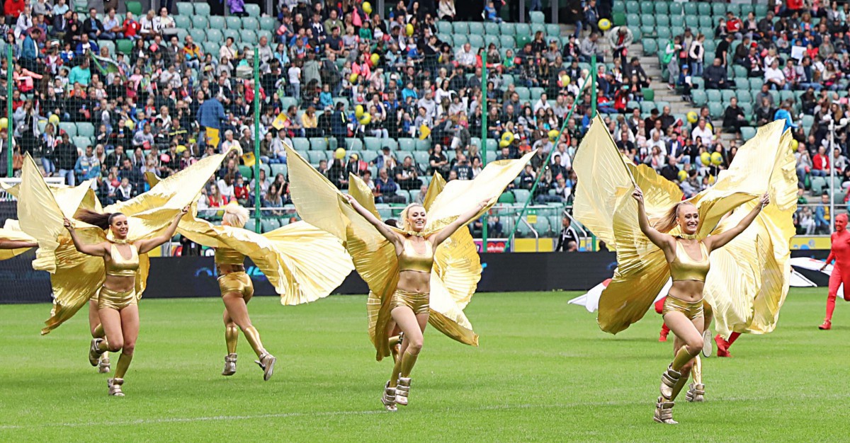 EDA ON THE OPENING – “THE GREAT MATCH 2017 – TVN’S STARS VS. REPRESENTATION OF THE GREAT ORCHESTRA OF CHRISTMAS CHARITY”!