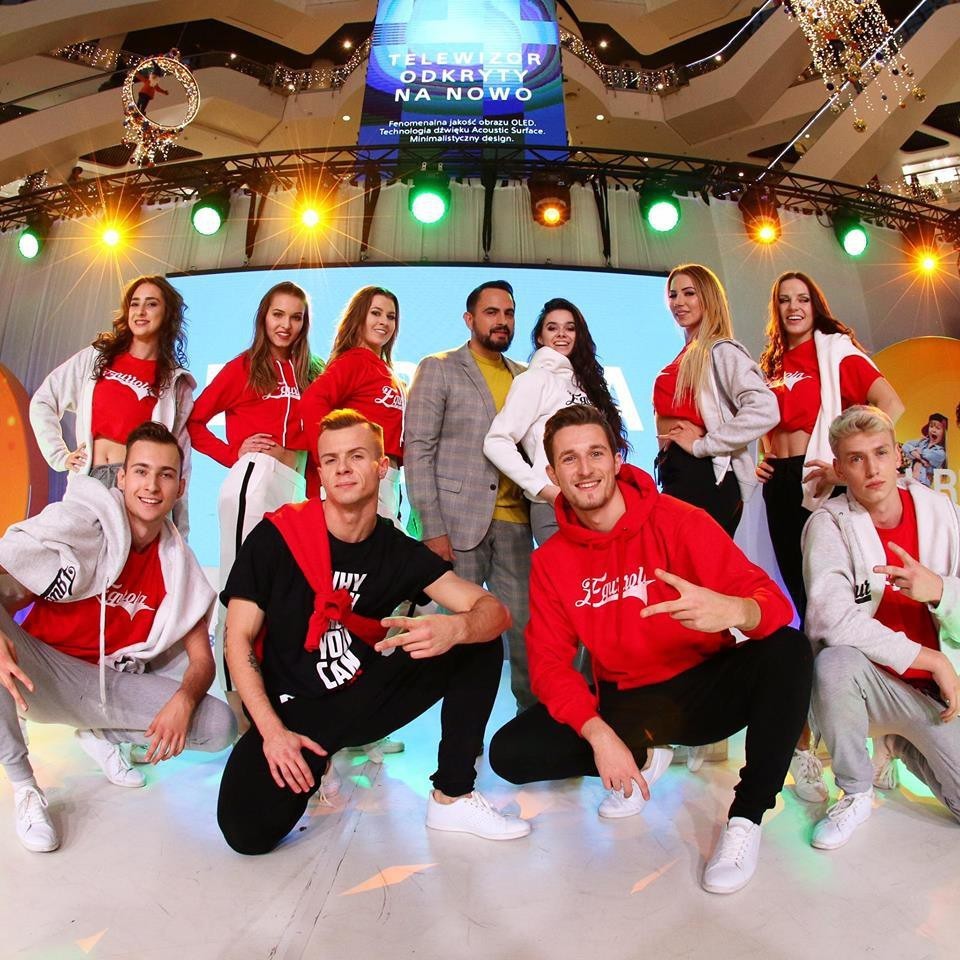 Egurrola Dance Agency in the Egurrola Store’s fashion show!