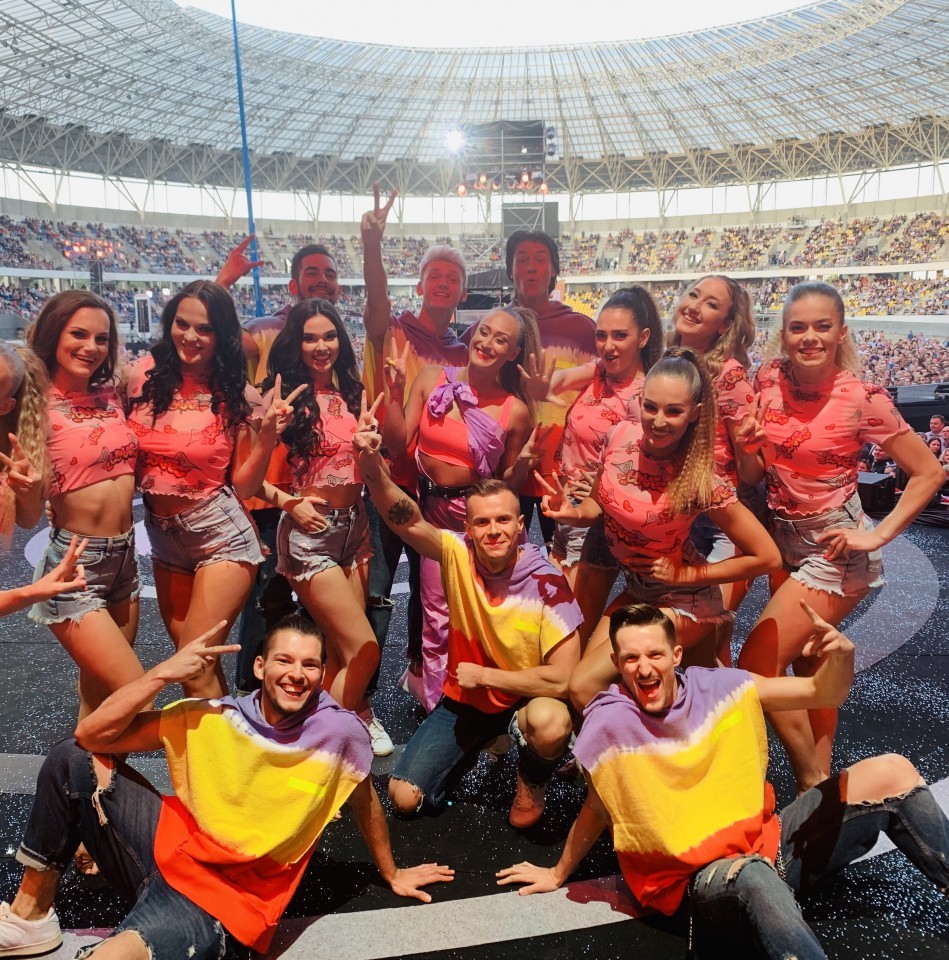 Egurrola Dance Agency dancers in Toruń's Motoarena