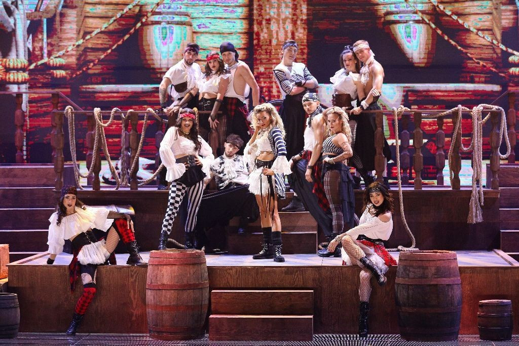 ANOTHER EPISODE OF DANCE MADNESS IN DANCE DANCE DANCE 2 PROGRAM - NOW IT'S TIME FOR SOLOS!