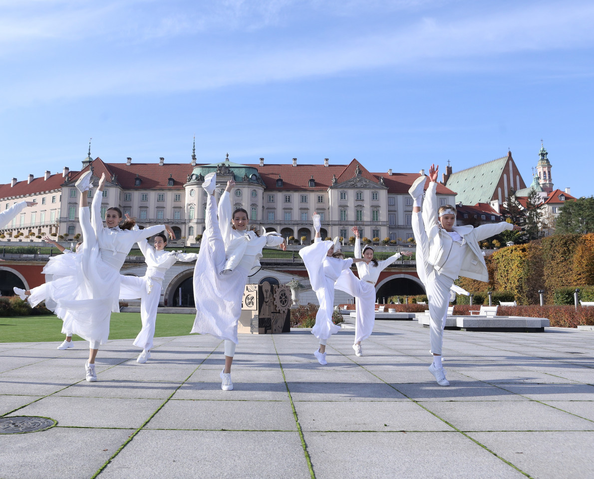 Young dancers Egurrola Dance Agency are dancing during Eurovision Junior Song Contest!