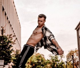 Daniel_Borzewski_4
